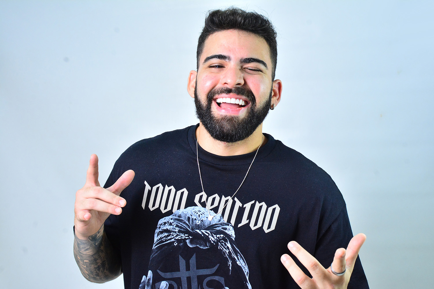 Bloquinho Solares promete agitar o Carnaval com show imperdível de Junyor Bezerra