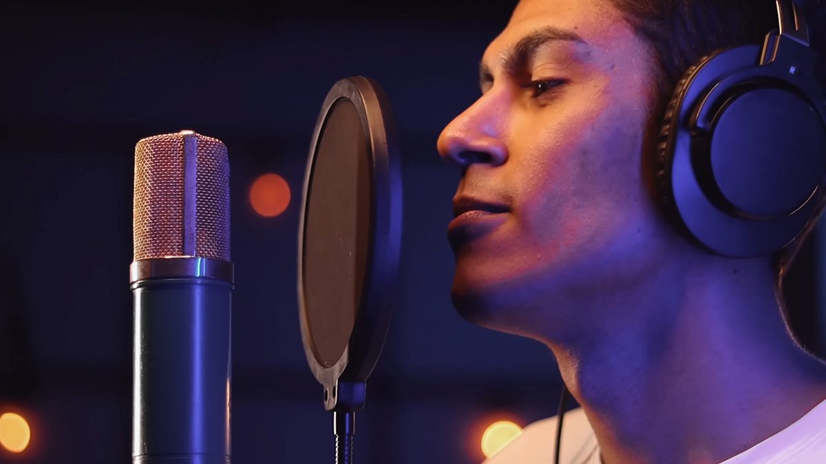 Yan Martins ultrapassa 100 mil plays com “Monalisa” e fortalece ponte musical entre Fortaleza e São Paulo