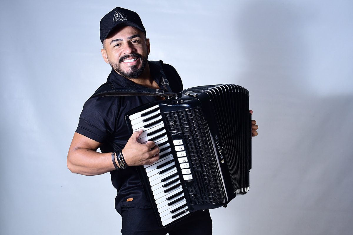 Alan Matias lança “Sabonete” e aposta em forró bem-humorado para o Carnaval 2026